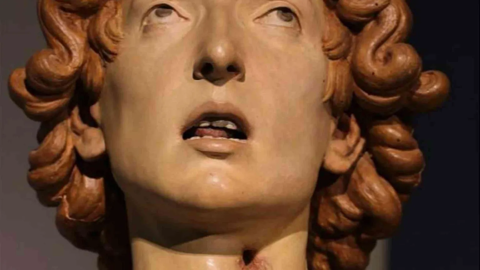 La storia millenaria del dente maligno (e perché Michelangelo lo mise a Gesù)