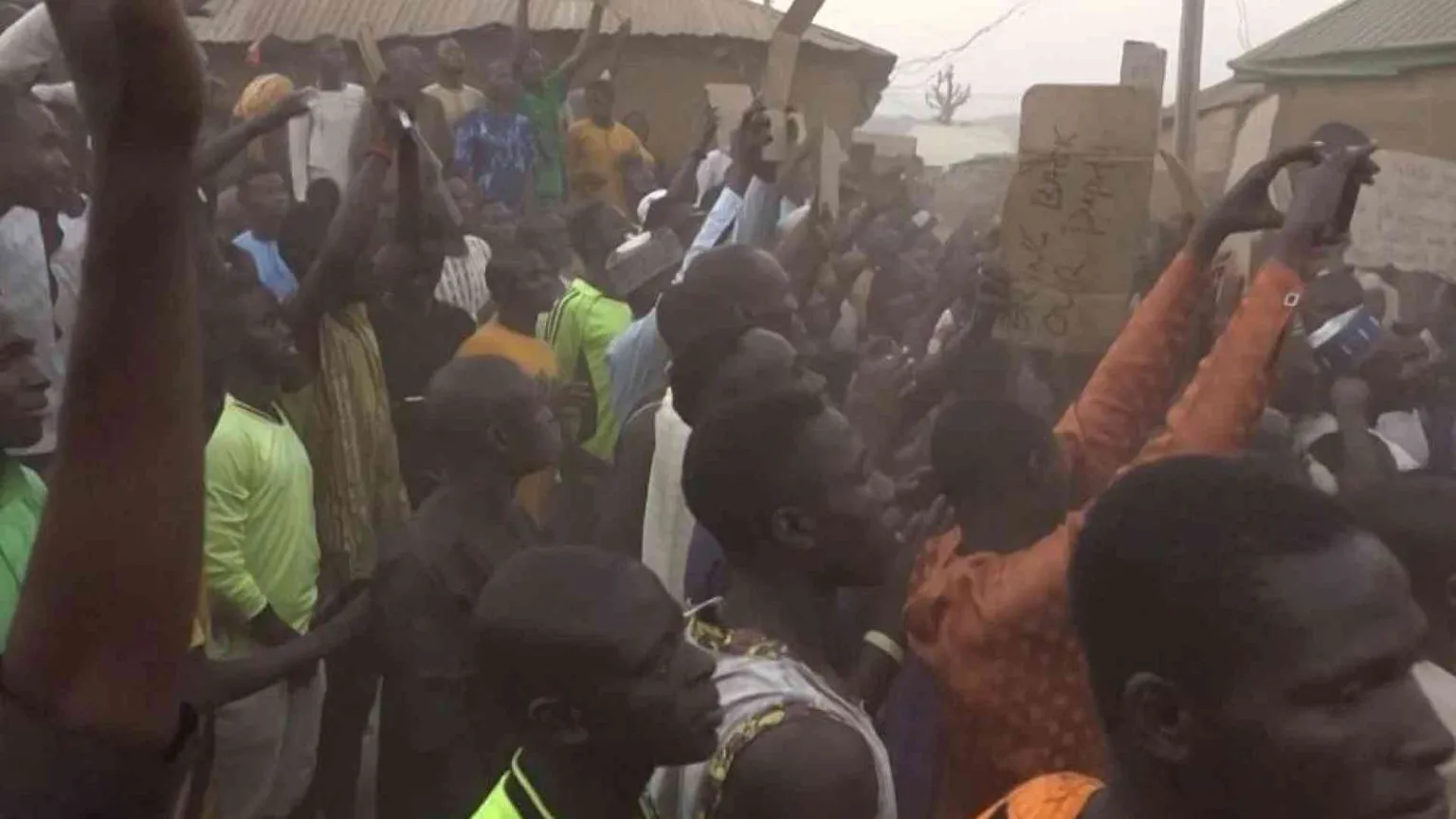 Strage al mercato: 21 vittime nel nord-ovest della Nigeria