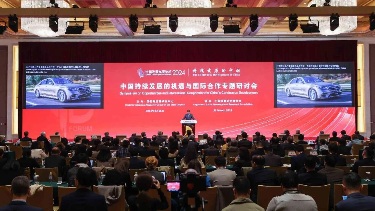 La Cina corteggia i supermanager stranieri: ecco perché