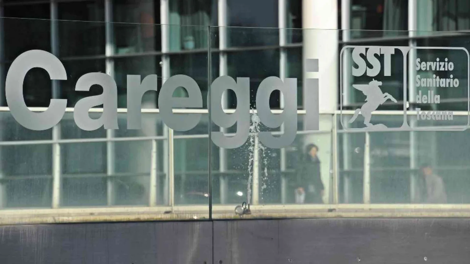Disforia, «al Careggi bloccanti della pubertà senza supporto psichiatrico»