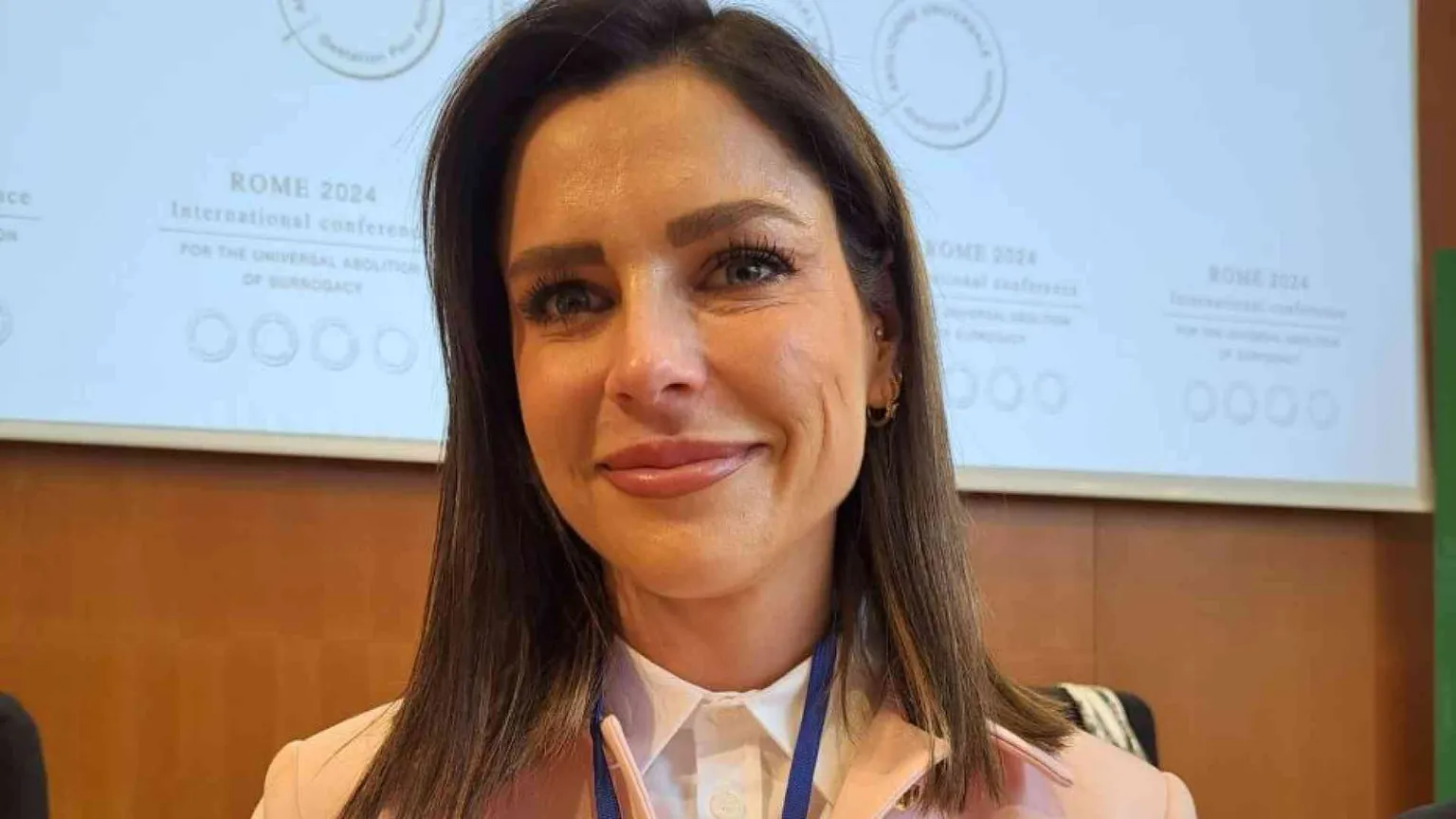 Olivia Maurel, nata da utero in affitto: quel segreto mi ha quasi ucciso