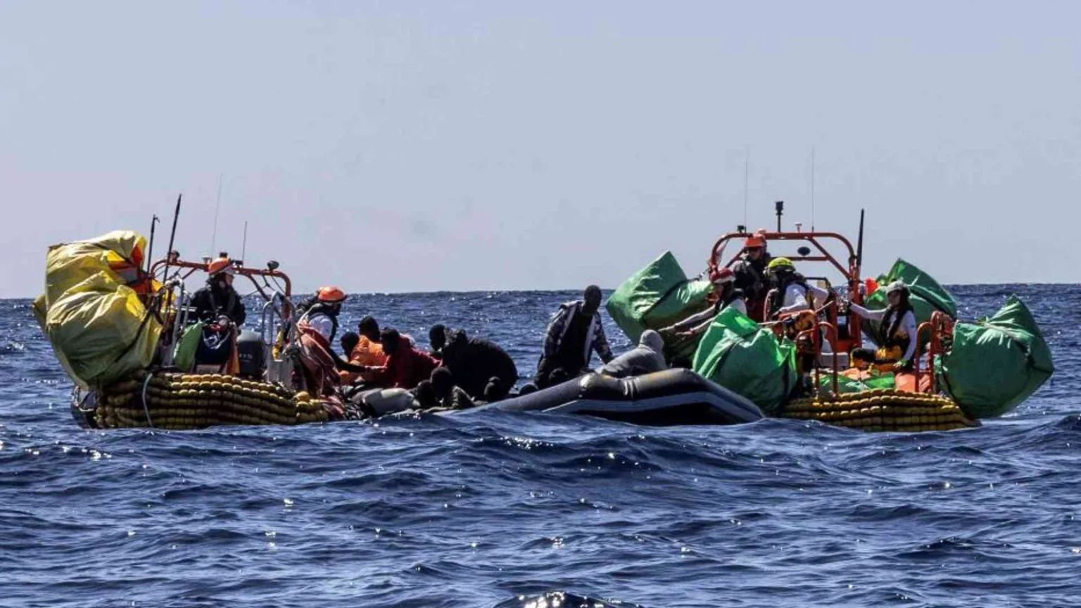 Ancora un naufragio tra Malta e Lampedusa: 9 morti (e c'è una bimba)