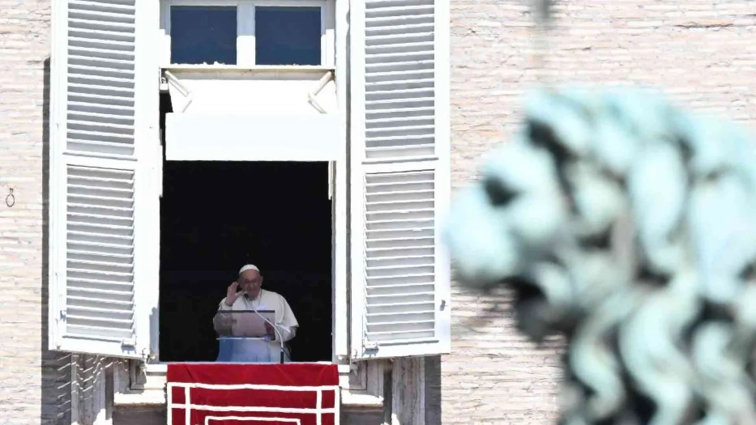 Il Papa: no alla logica della rivendicazione, prevalga la diplomazia