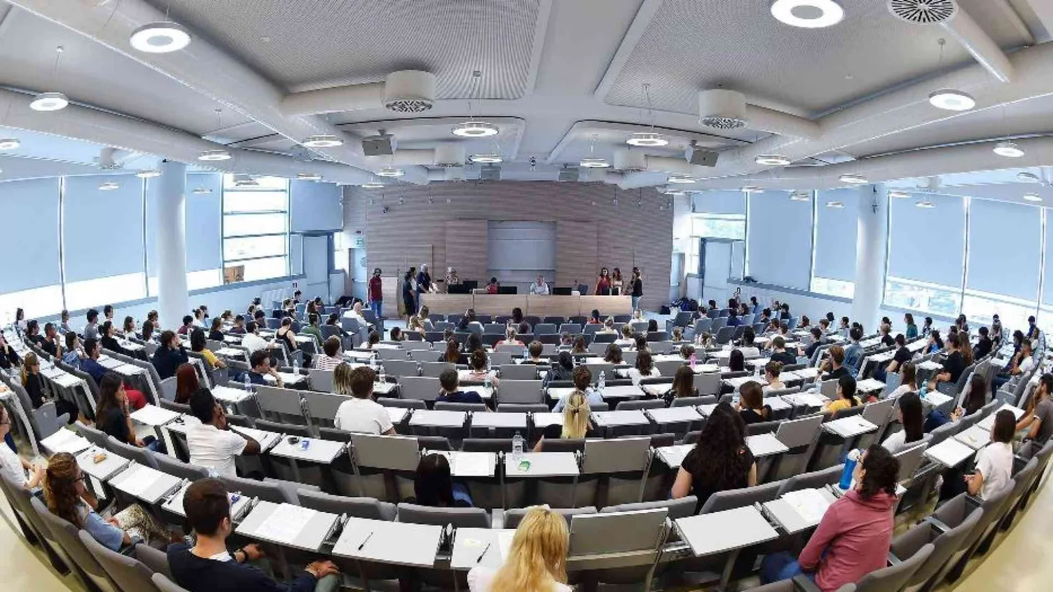 Medicina, come funziona il nuovo “numero chiuso”