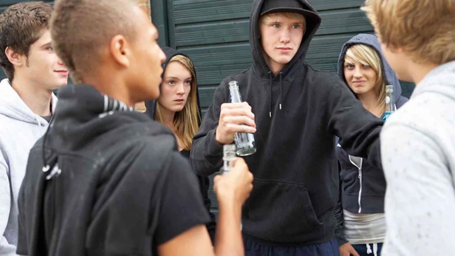 Cosa ci insegnano i reati degli adolescenti?