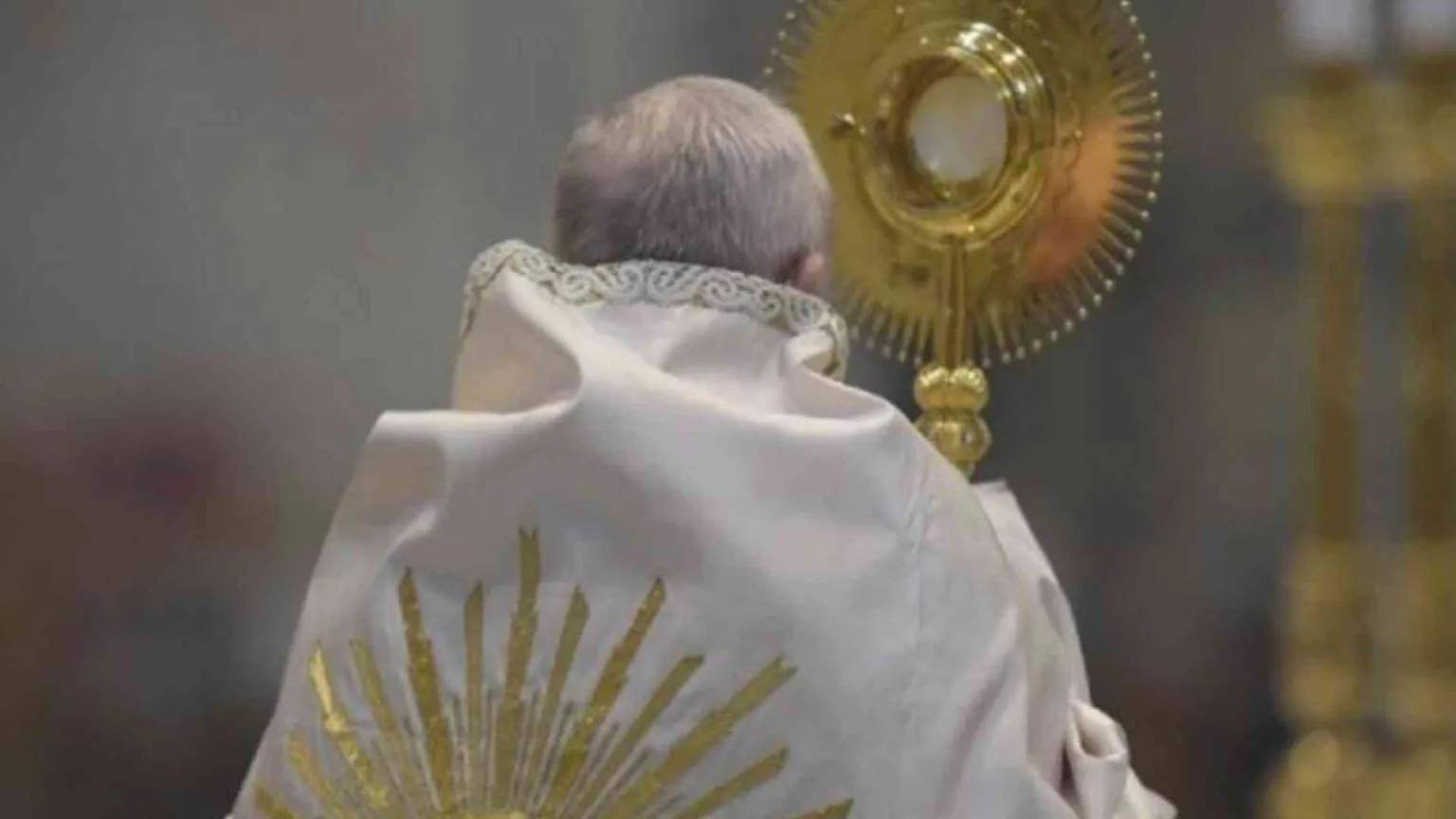 Il 2 giugno papa Francesco riprenderà la celebrazione del Corpus Domini
