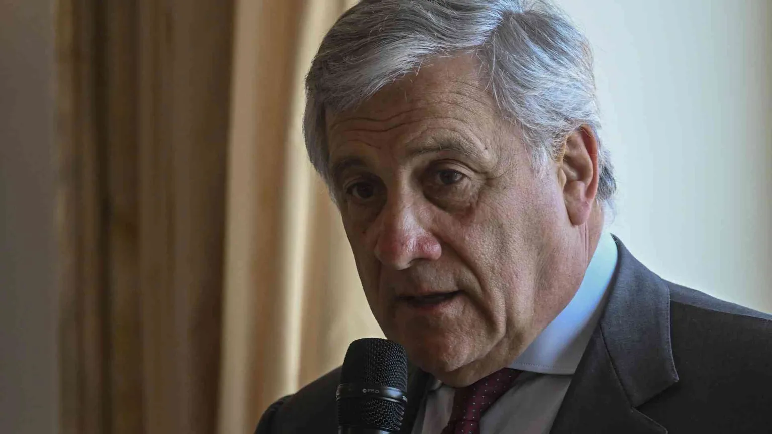 Il governo blinda il decreto e pone la fiducia in Senato