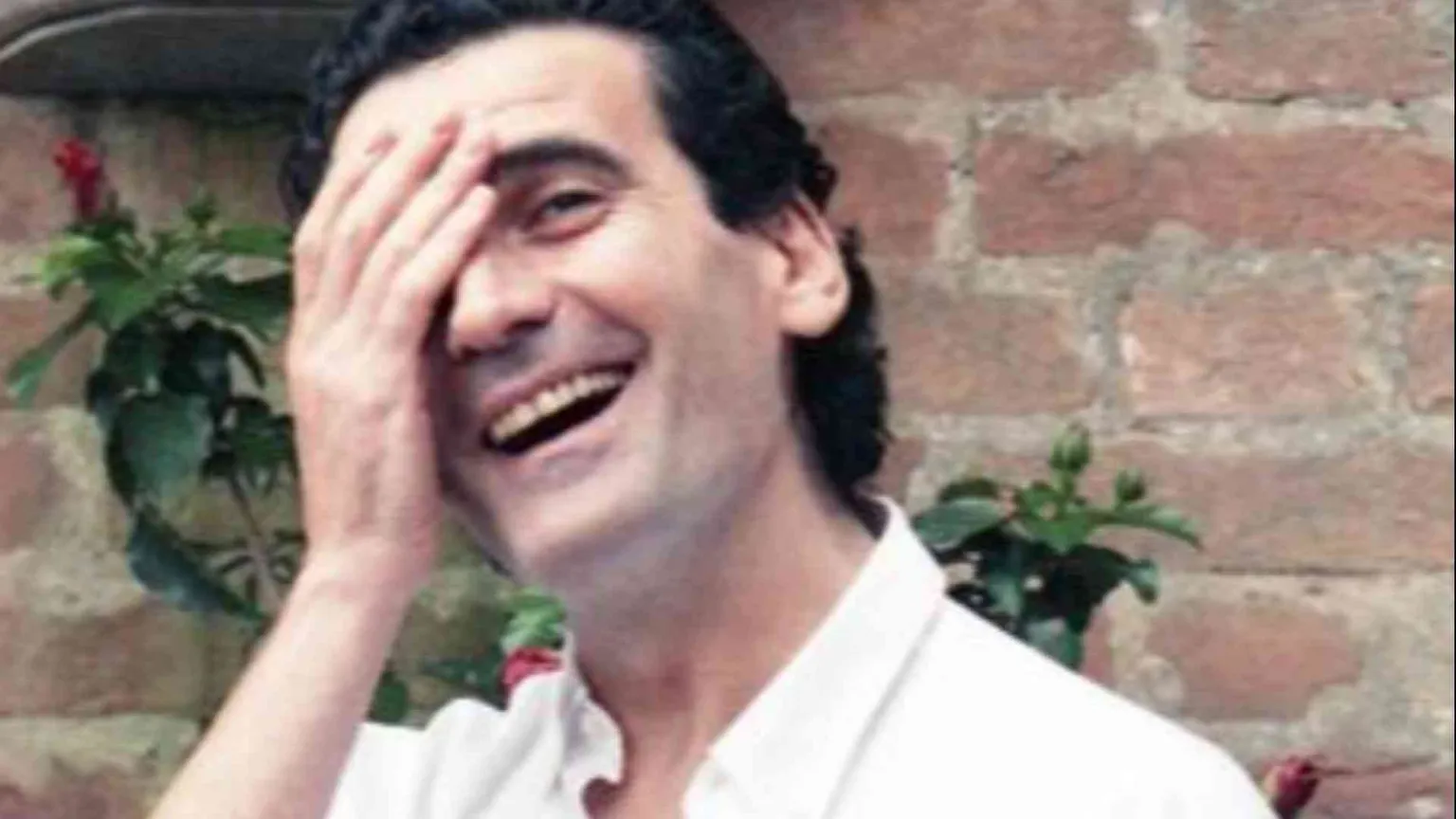 Troisi, 30 anni fa l'addio: dove risuona ancora la voce di Massimo