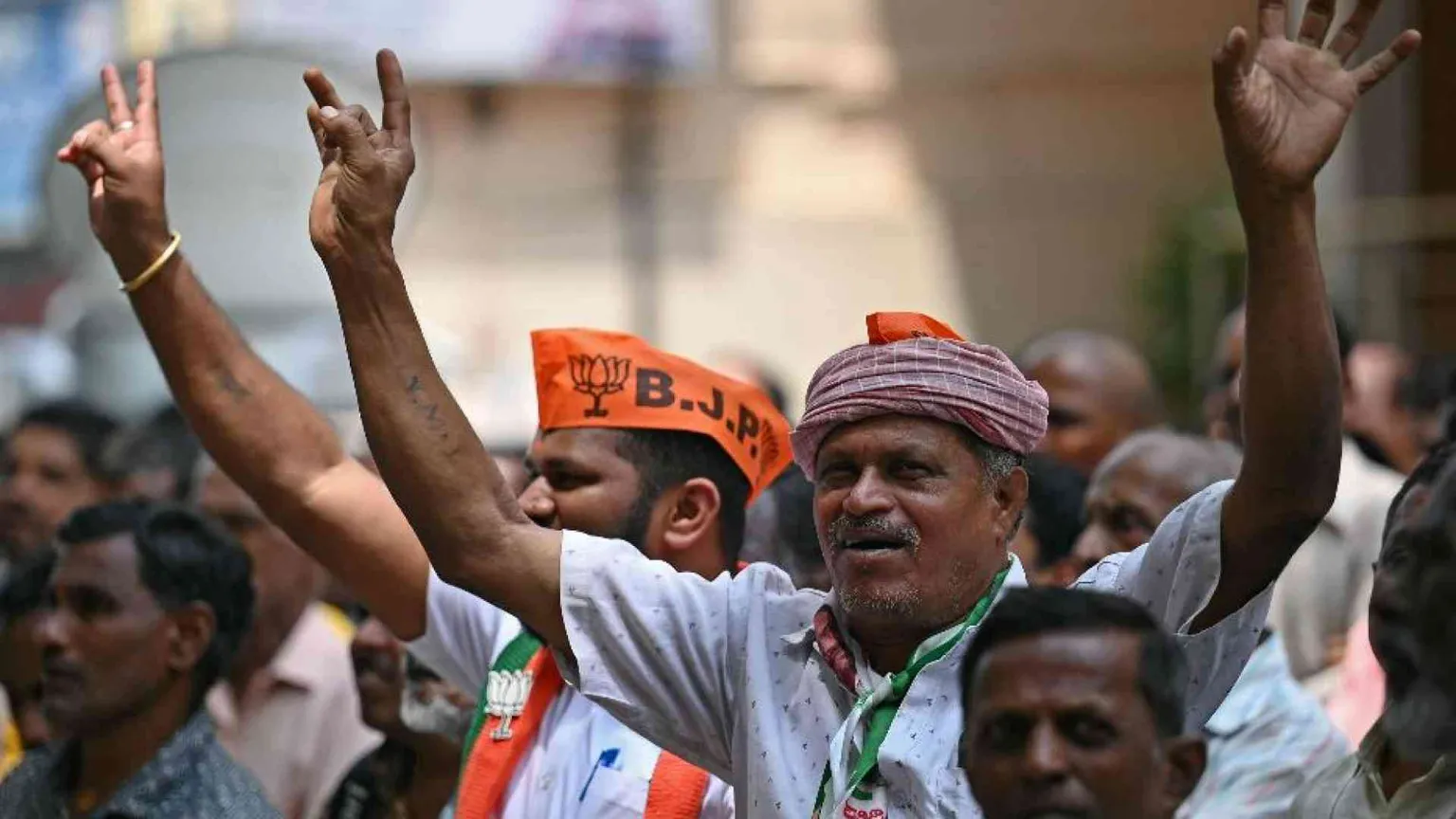 Modi, al governo da 10 anni, verso la vittoria (con brivido)