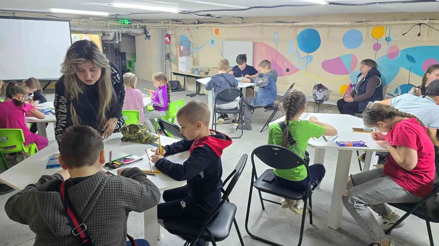 A Kherson la scuola delle catacombe. Putin minaccia: missili contro la Nato