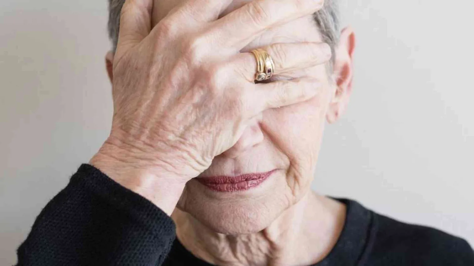 «Non cercherò mai mia madre naturale. Vi spiego perché»