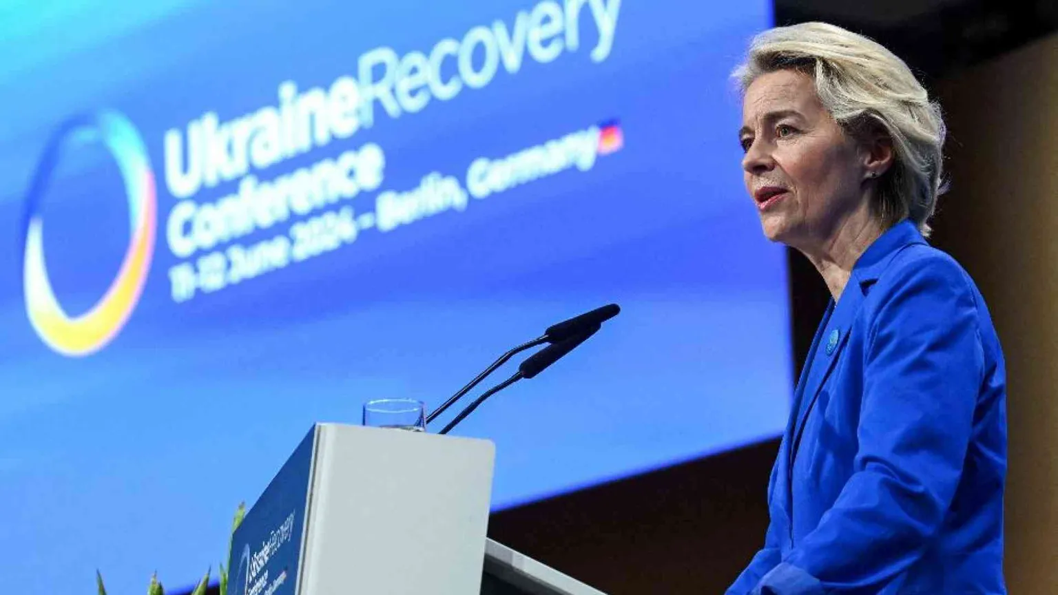 I Popolari vogliono tutto: tempi stretti per rieleggere Von der Leyen