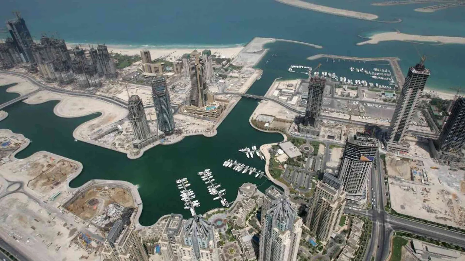 Isole artificiali galleggianti contro il sovrappopolamento