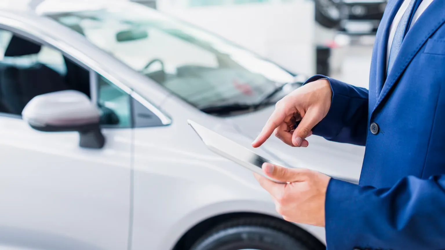 Eventi atmosferici e grandine: raddoppiati i danni alle autovetture
