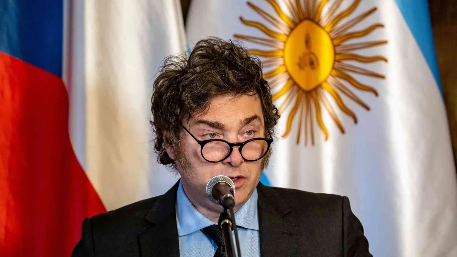 Javier Milei ormai senza alcun freno: anche i 13enni andranno in carcere