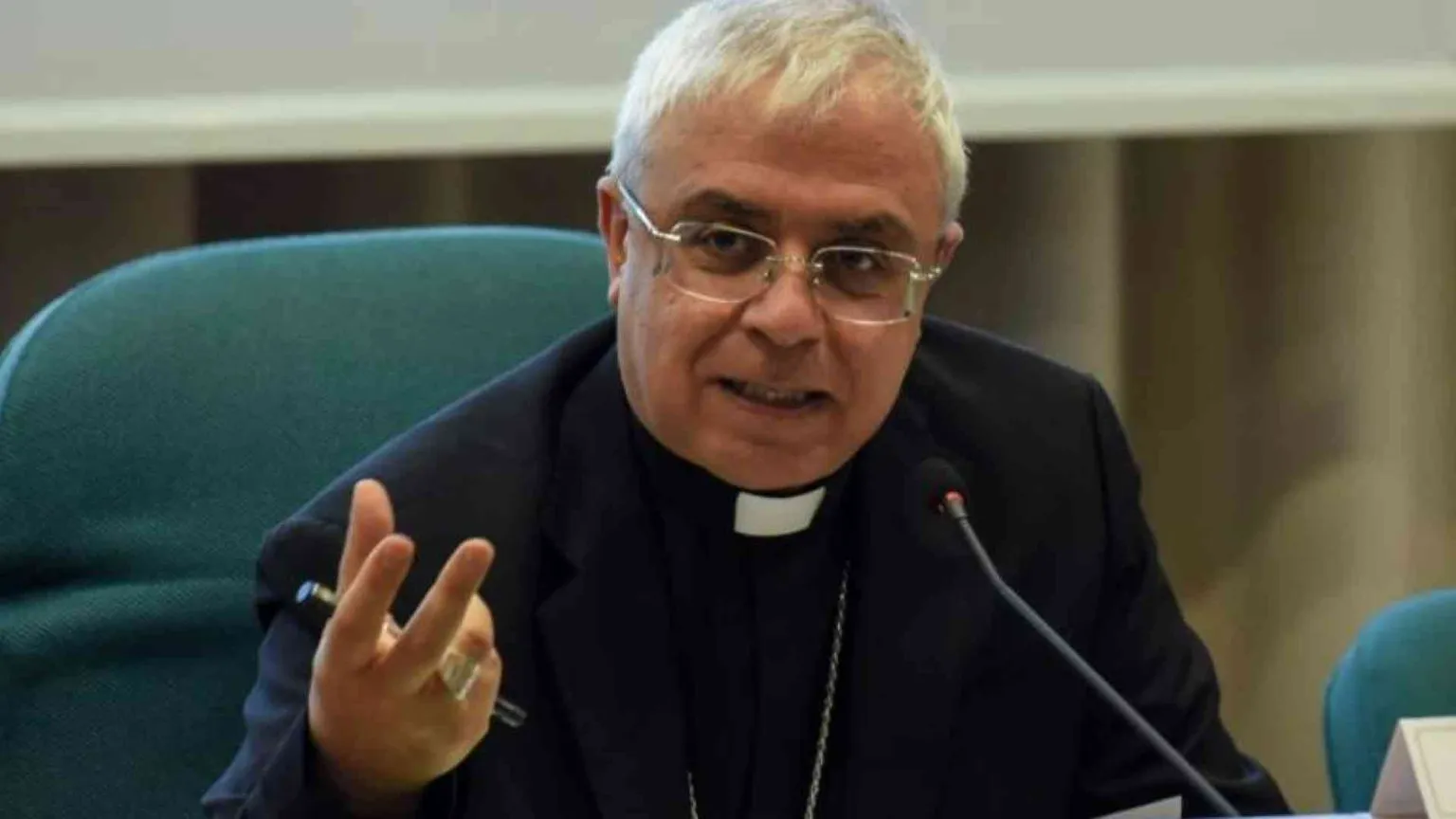 Renna: «La democrazia può guarire con dialogo e confronto»
