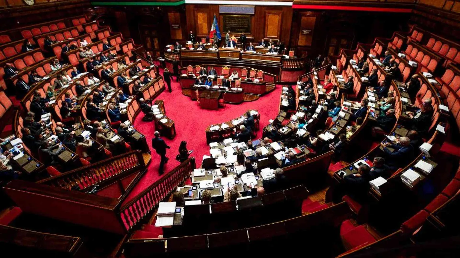 Avanza la legge sulla surrogata "reato universale". Quando il voto in aula?