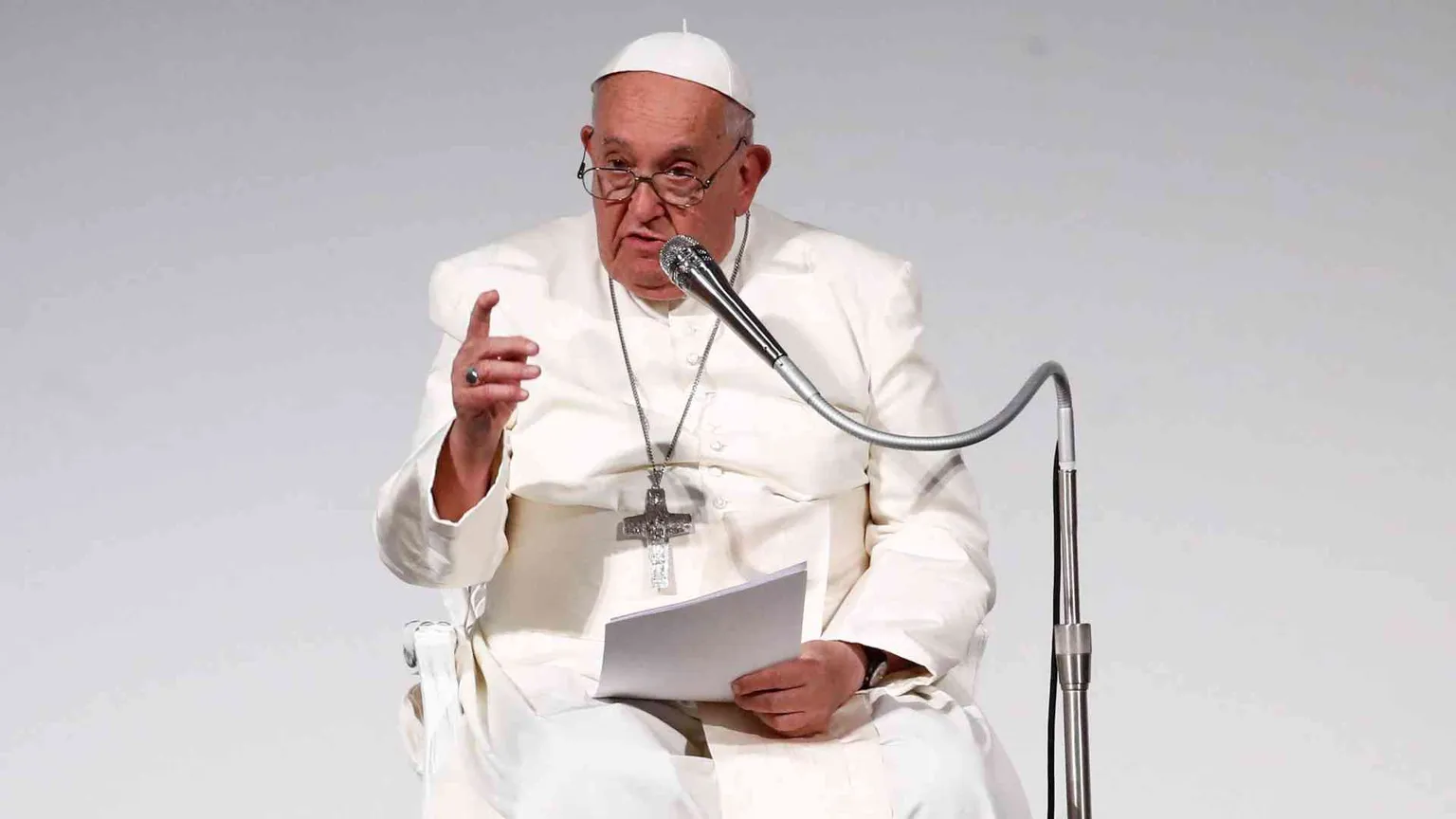 «Democrazia non in buona salute. I cattolici curino il suo cuore infartuato»