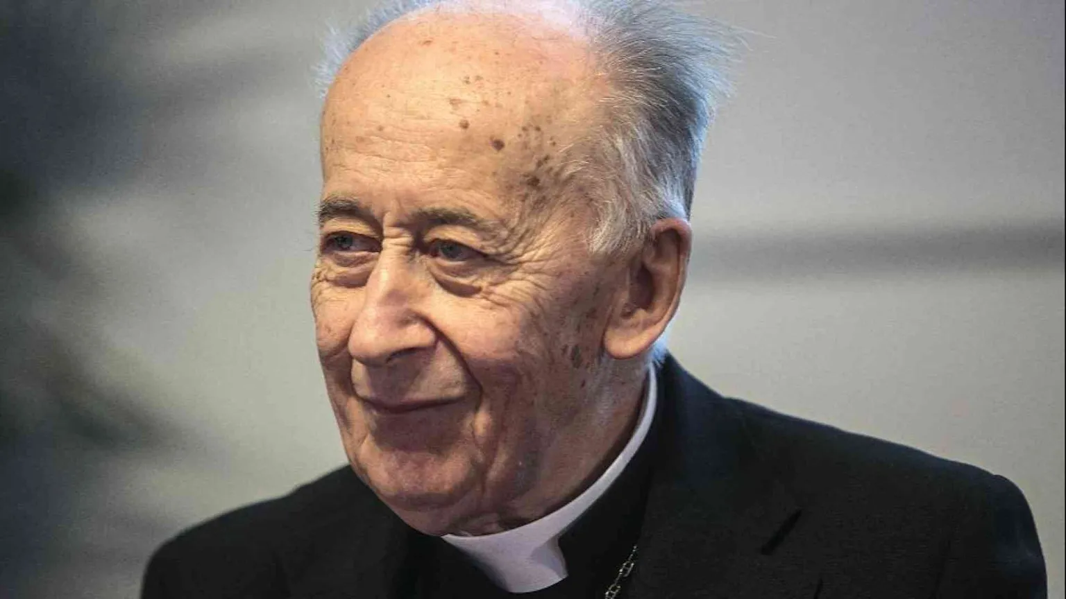 Migliora l'ex presidente della Cei, non è più in terapia intensiva