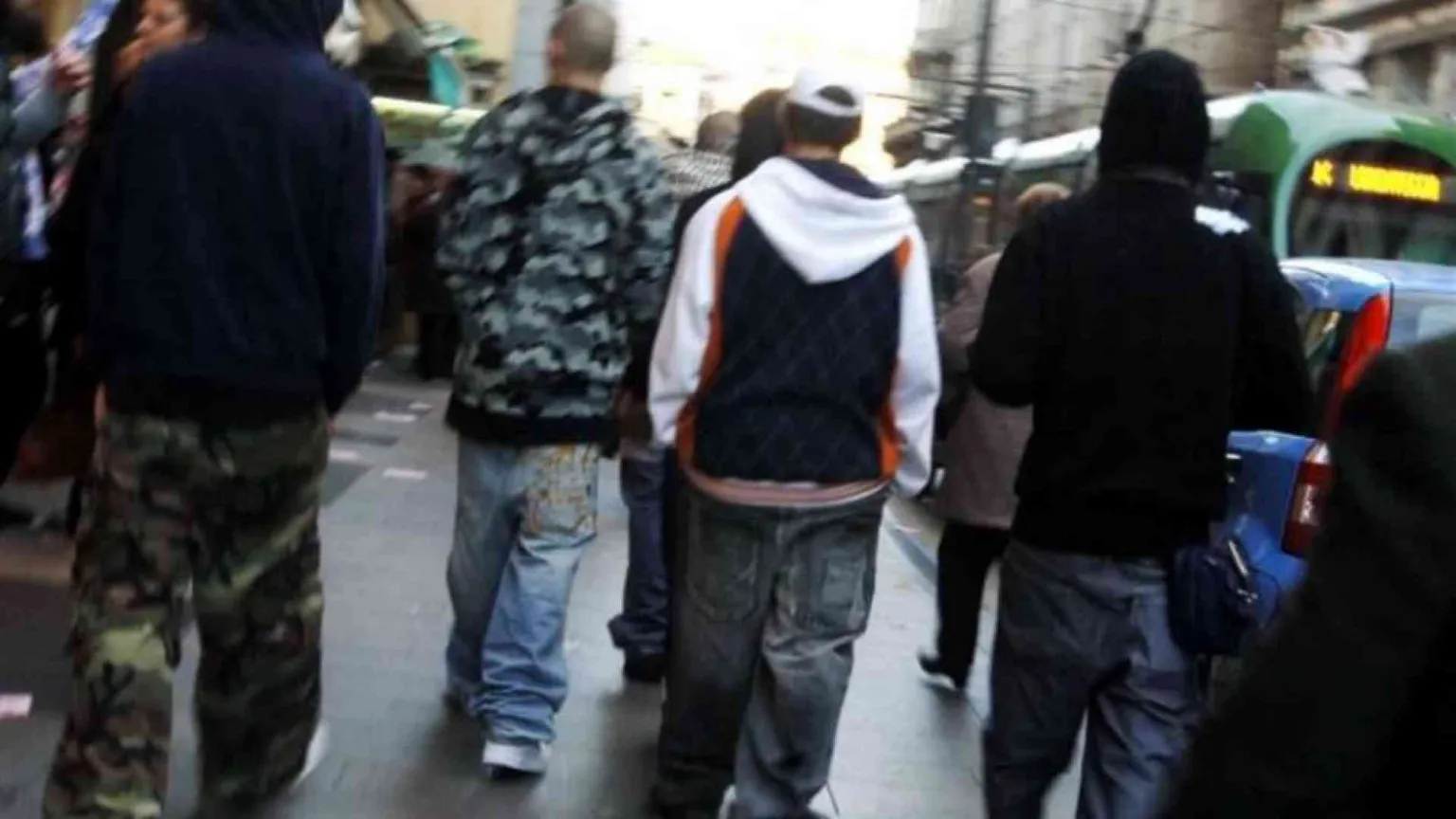 Viaggio nelle famiglie assenti delle baby gang