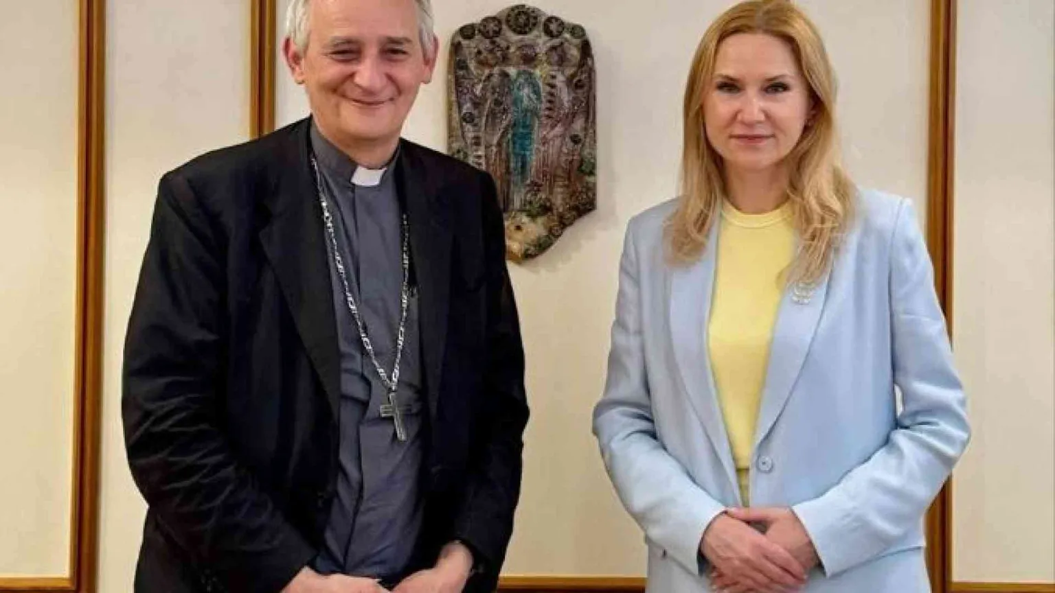 Il Parlamento ucraino ringrazia Zuppi per la missione umanitaria