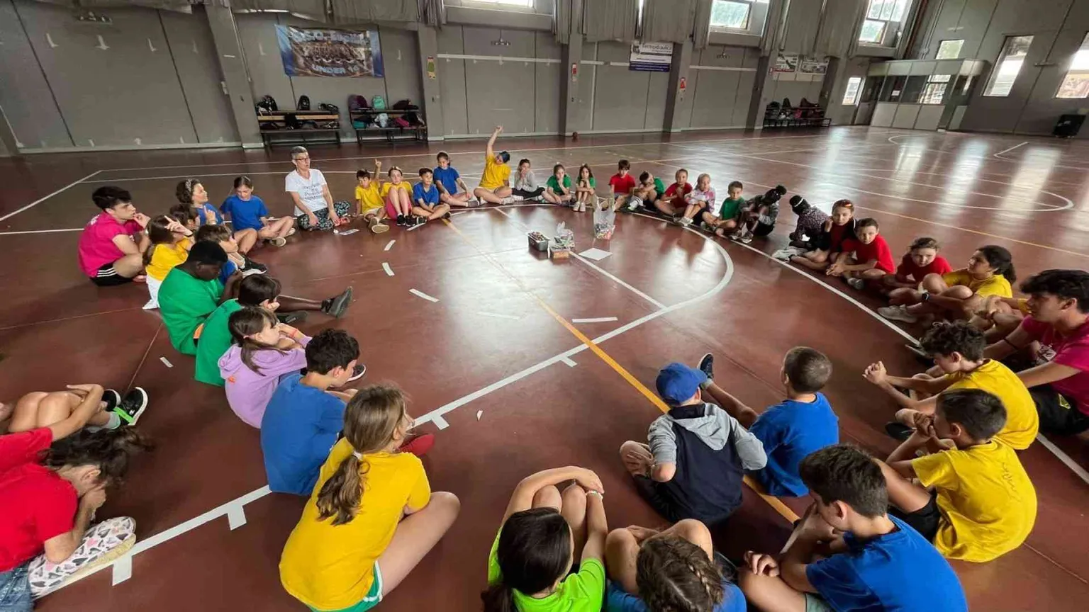 «Qui noi adolescenti impariamo a servire tutta la comunità»
