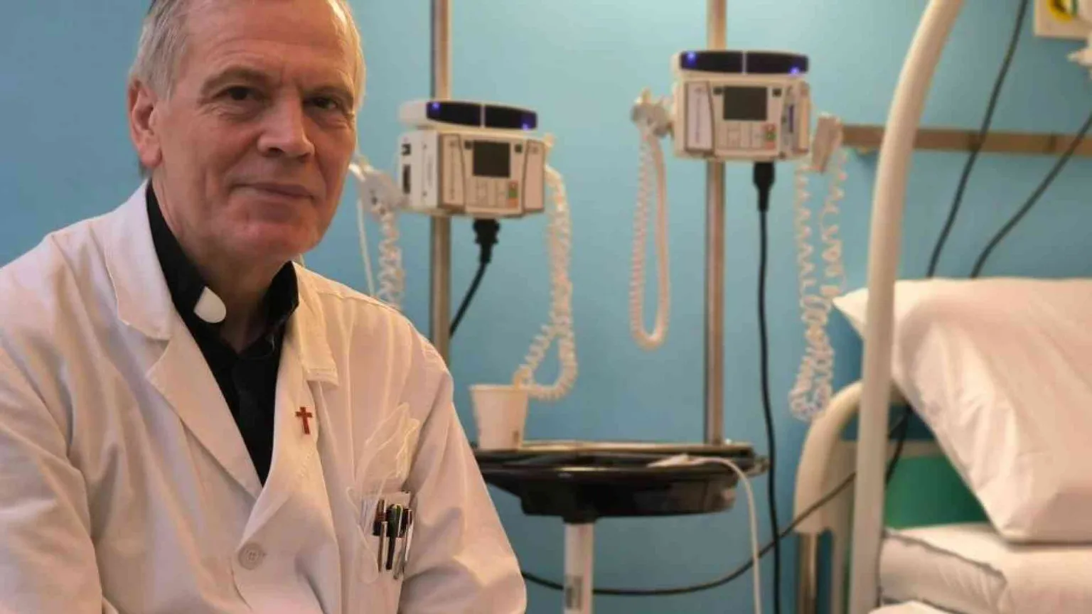 «Cappellano con i malati di cancro, tra terapie religioni e spiritualità»