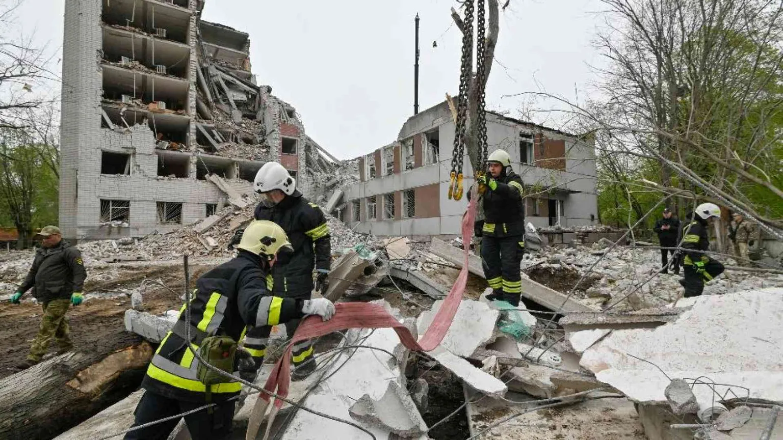 Bombe e incursioni russe a Chernihiv, il corridoio per colpire Kiev