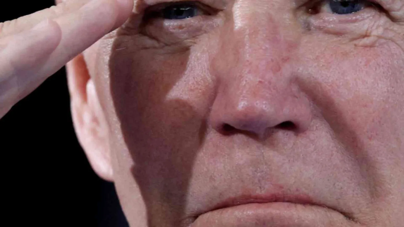 Biden rinuncia a sfidare Trump e lancia Harris come candidata democratica