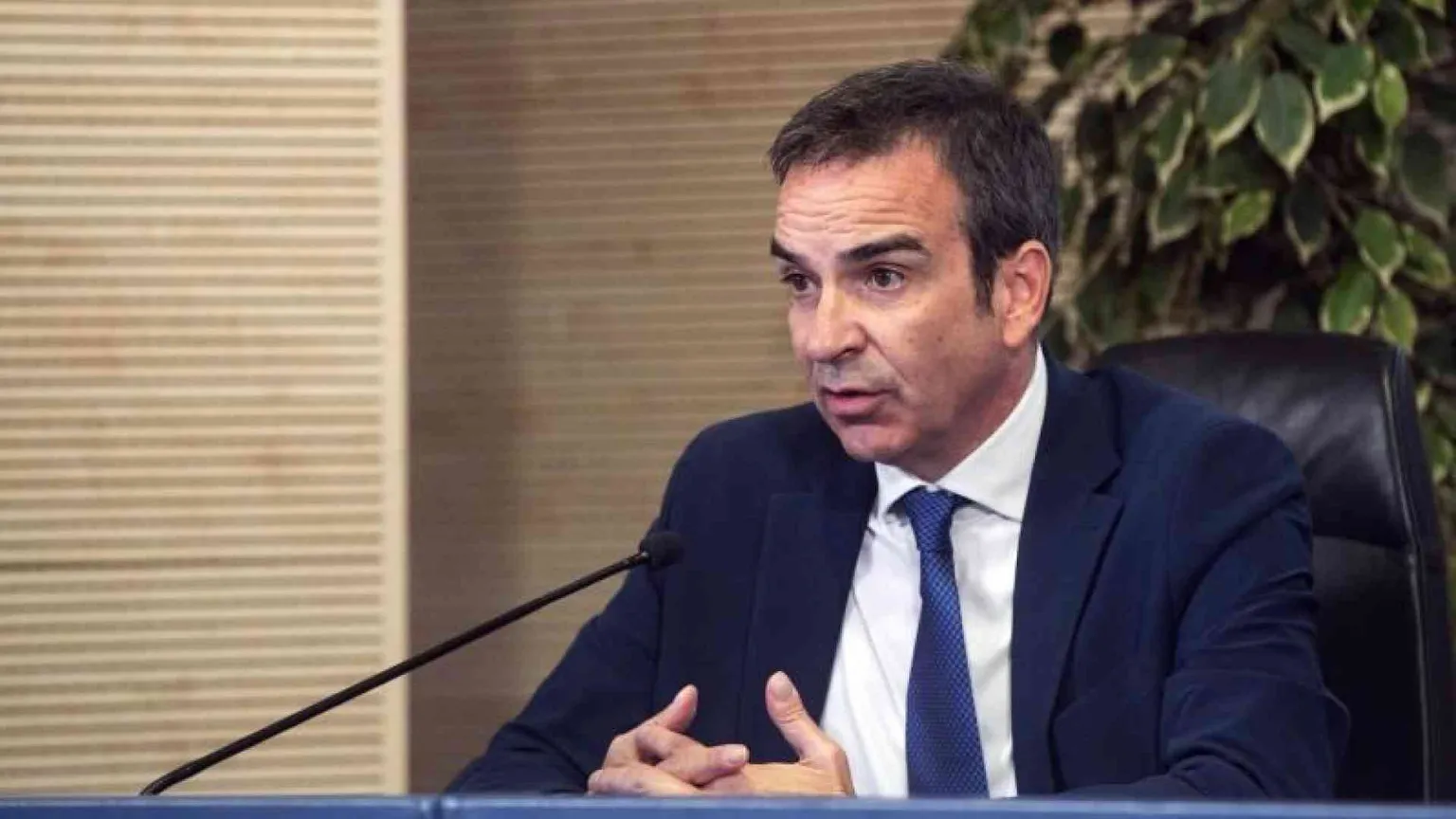 Forza Italia: serve una moratoria. Maggioranza in affanno