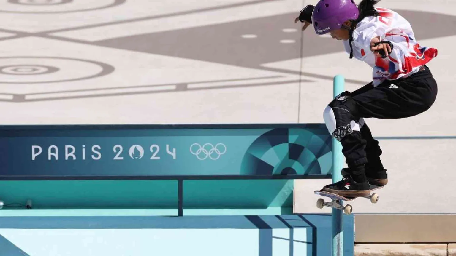 Nello skateboard delle atlete bambine i Giochi di strada non hanno età
