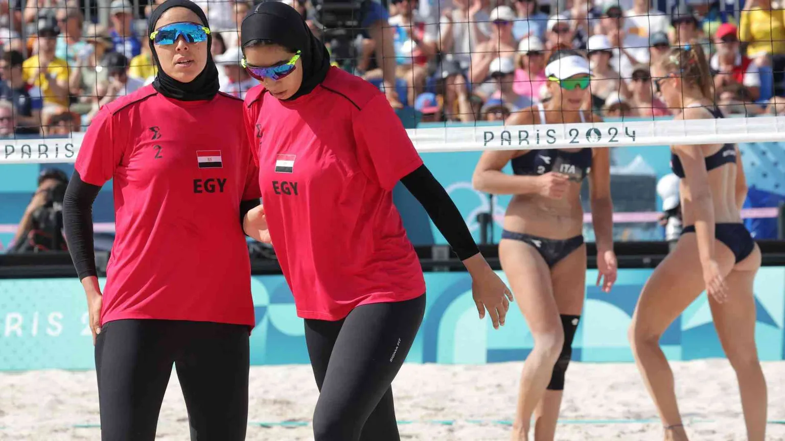 Parigi 2024: velo e bikini, le diversità in campo spiazzano i Giochi