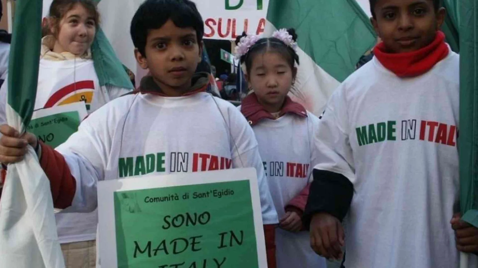 Un referendum per lo "ius soli", l’idea che stuzzica le opposizioni