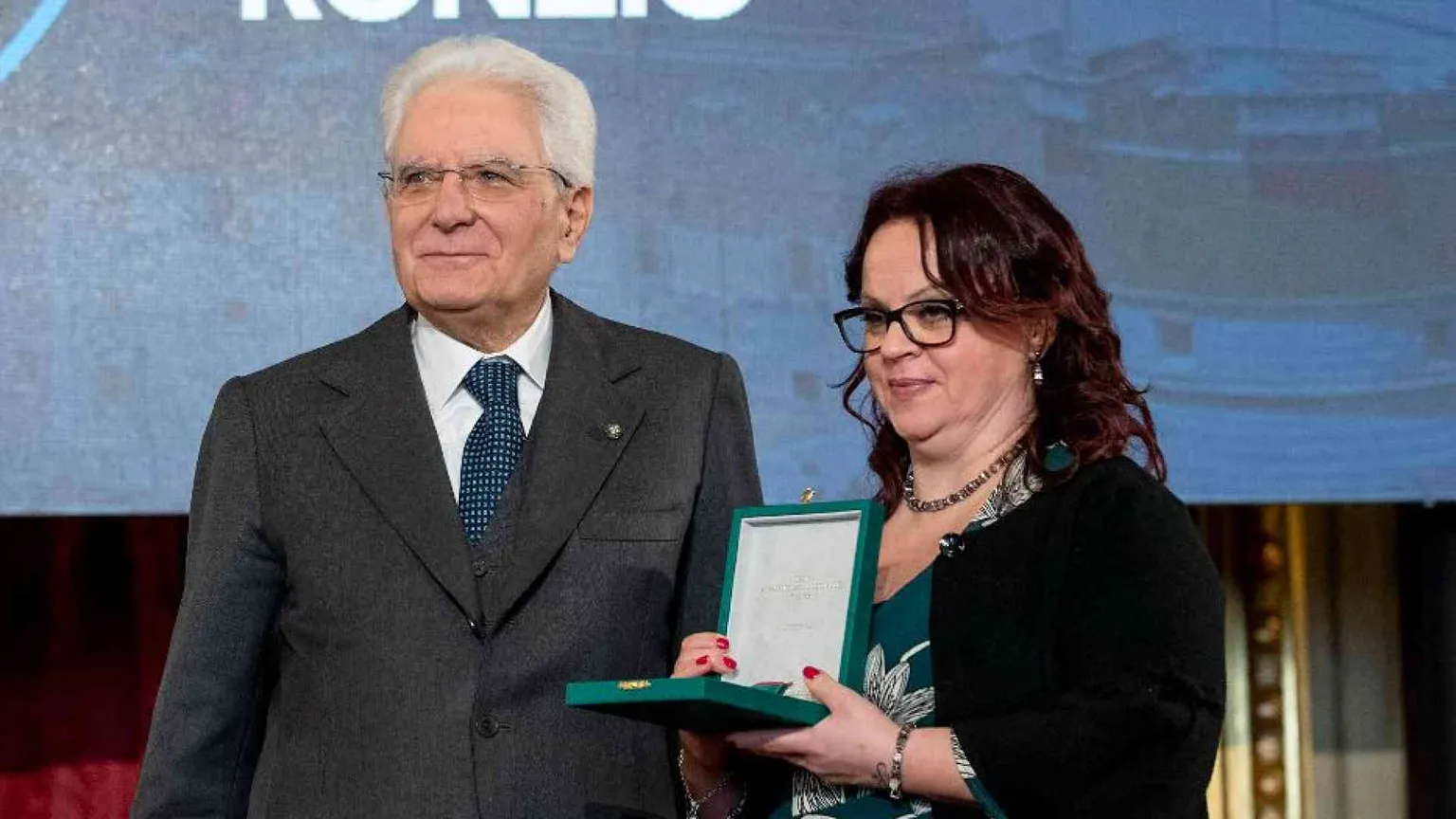 Una bara sotto casa della paladina antimafia di Tor Bella Monaca