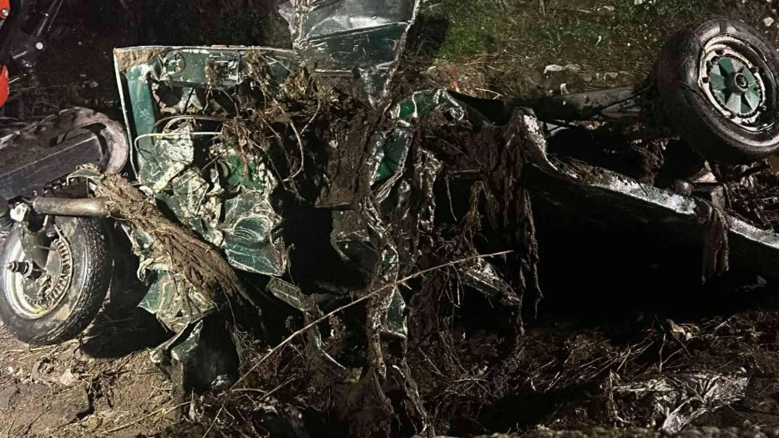 La frana nel Casertano: madre e figlio dispersi