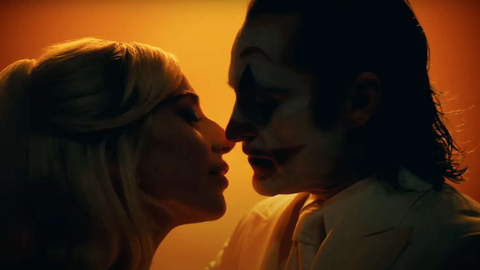 Il ritorno di Joker: la follia è musica con Phoenix e Lady Gaga