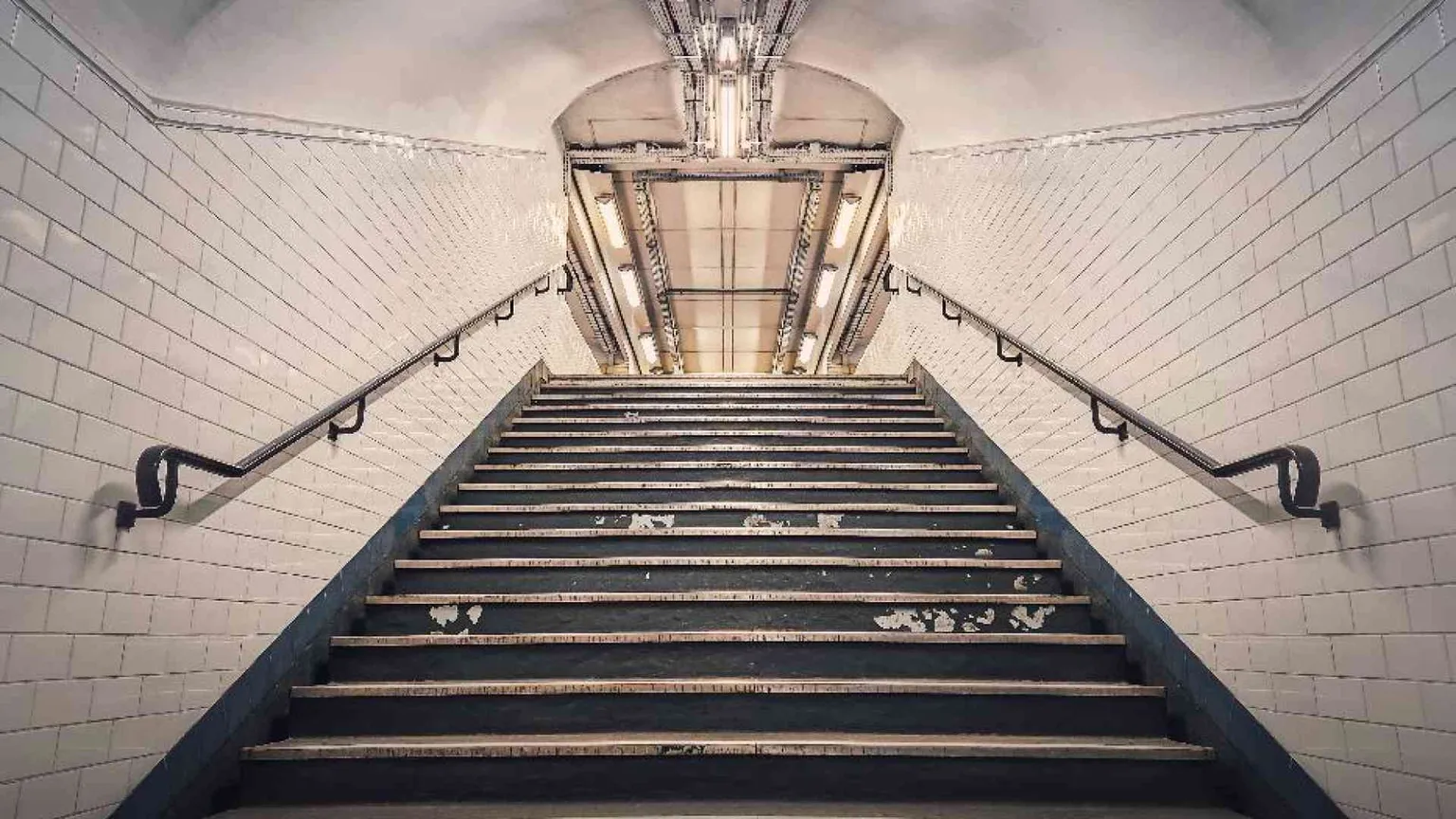 Accessibilità, nella Parigi paralimpica il metrò resta un buco nero