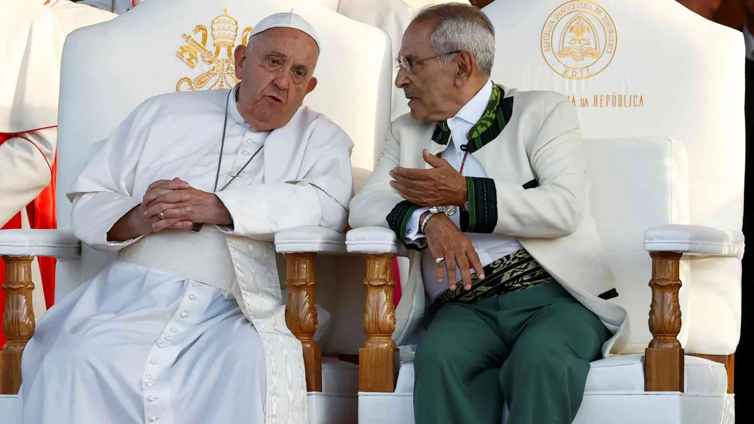 Il Papa: «Bene la riconciliazione con l'Indonesia, ora lotta alla povertà»