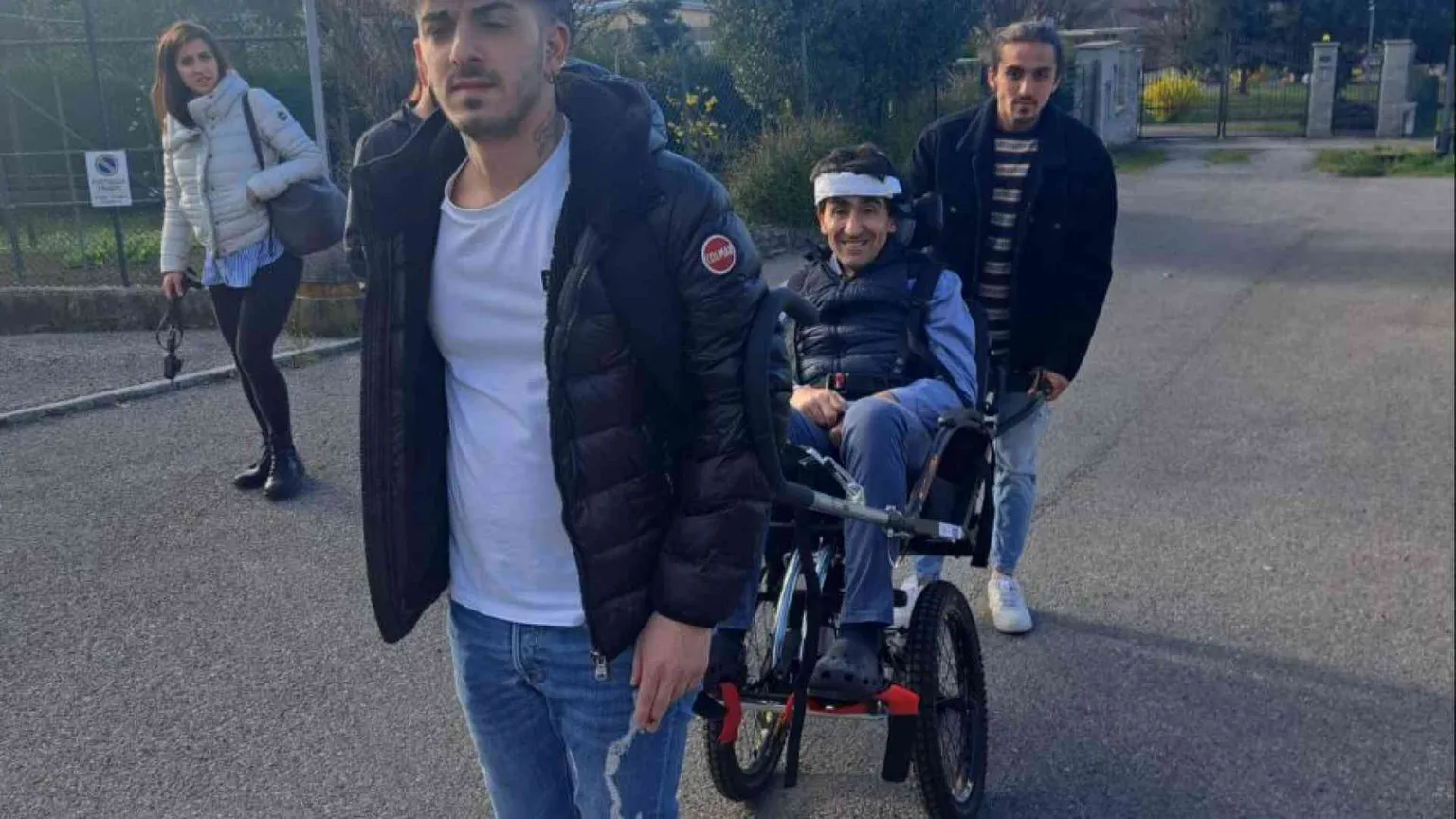 Con la "joëlette" di Giorgio tra i Sassi di Matera