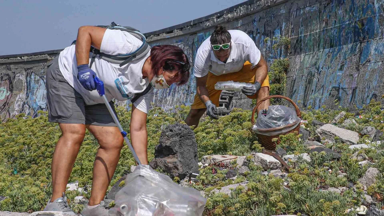 Eliminare i rifiuti illegali, una giornata di impegno civile