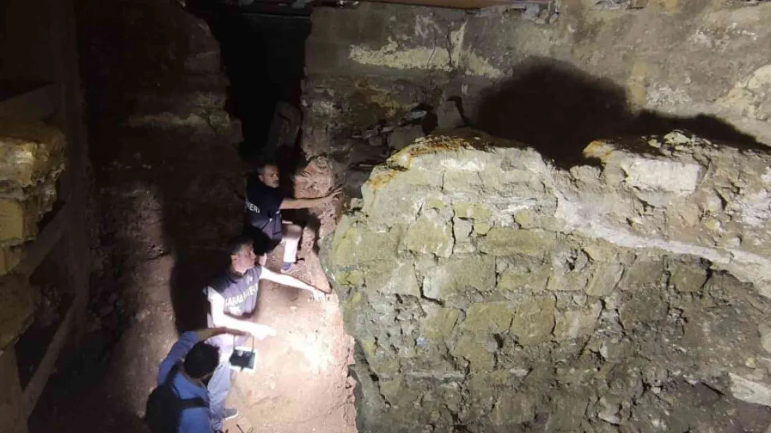 Scoperta a Napoli e salvata dal saccheggio una chiesa medievale