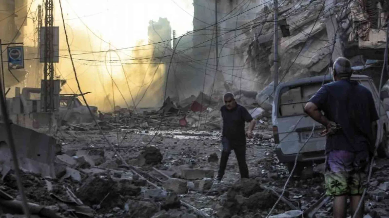 La caccia a Beirut all’erede di Nasrallah: 73 tonnellate di bombe in una notte