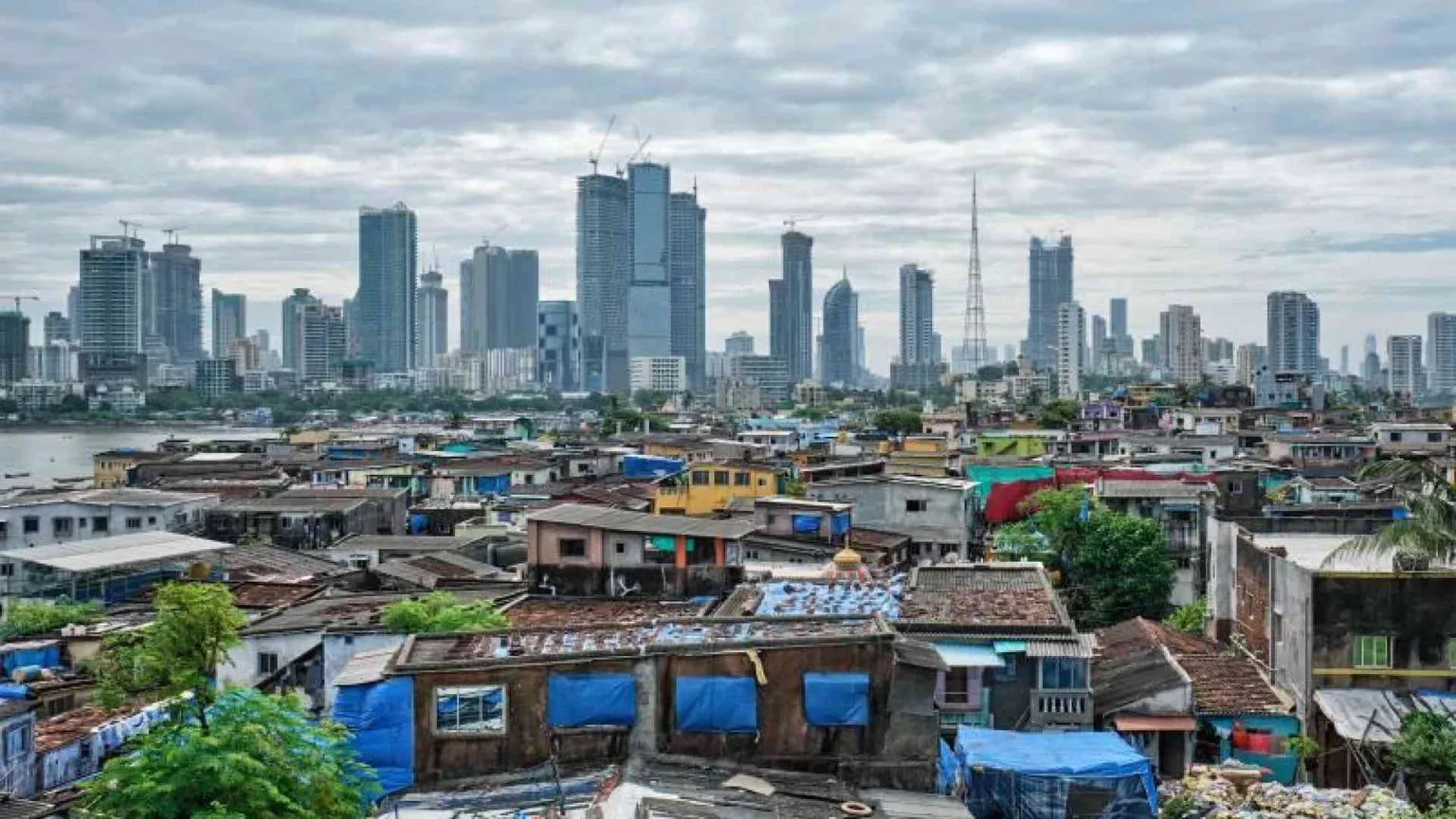 Un manifesto contro le città autoritarie dove la rendita conta più dei diritti
