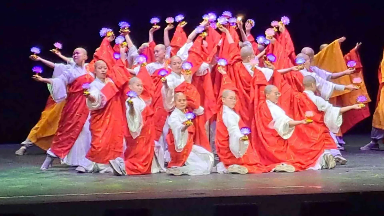 Musica e danza Zen, la Cina che invoca la pace