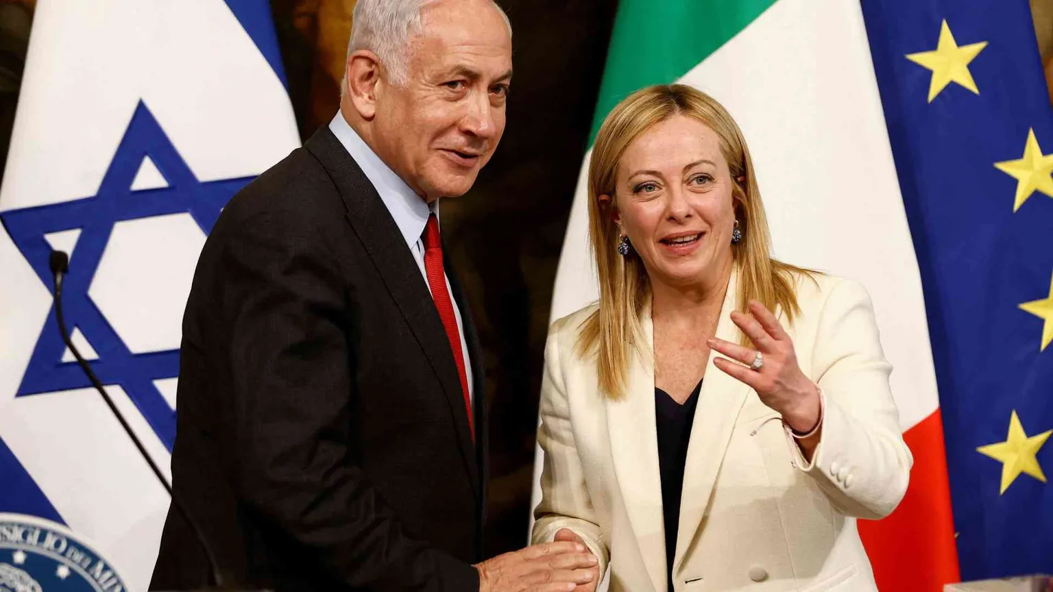 Meloni chiama Netanyahu: gli attacchi a Unifil sono inaccettabili