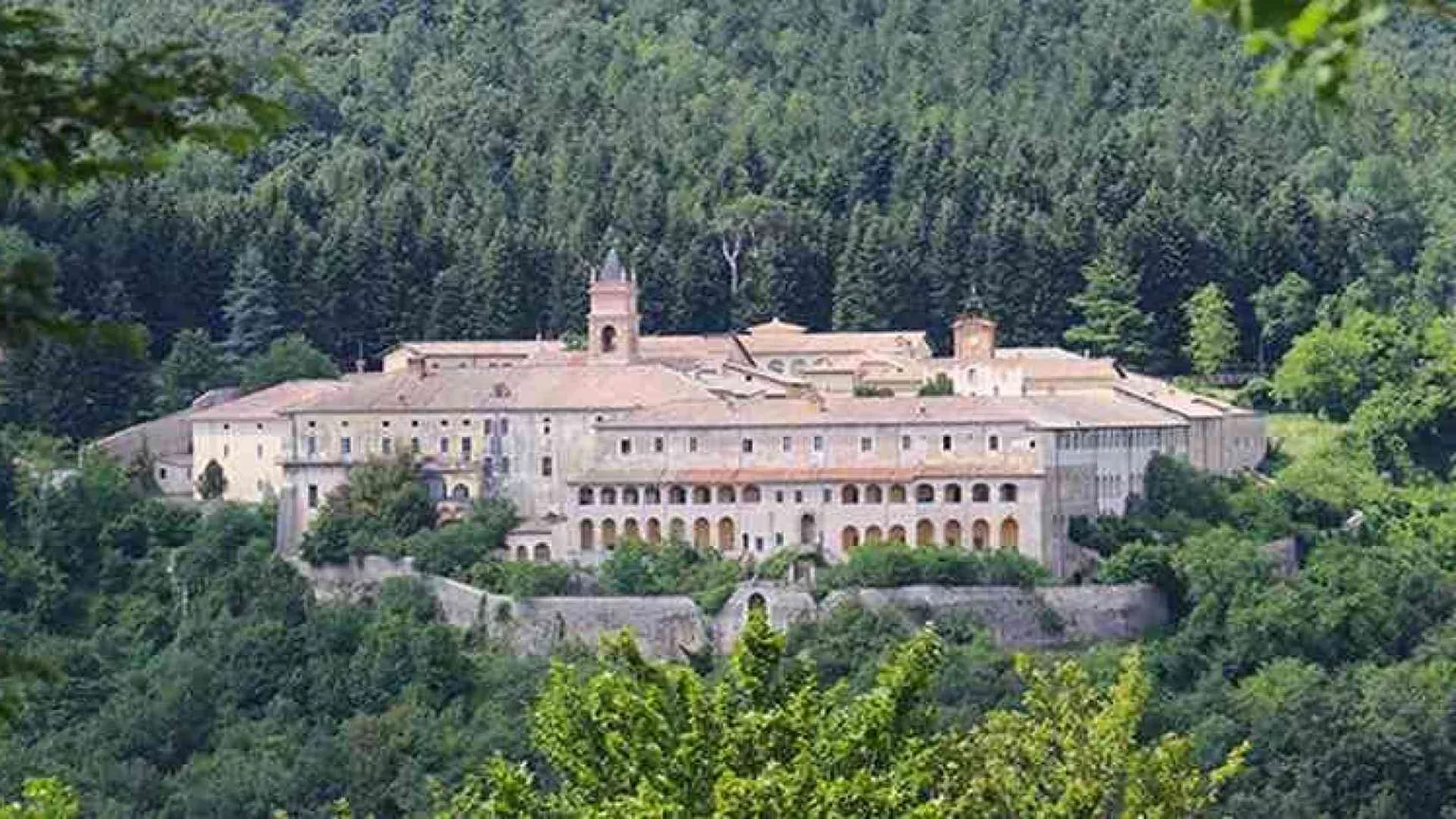 Quale futuro per la Certosa di Trisulti? Il vescovo Spreafico scrive a Giuli