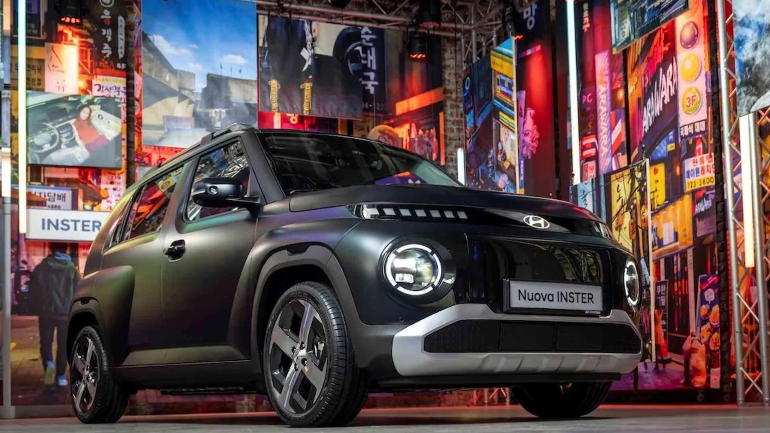 Ecco Inster, l'elettrica di Hyundai che punta sul K-Factor