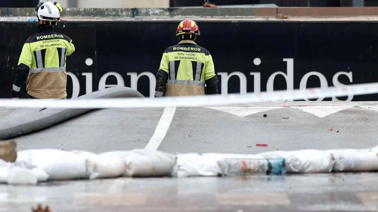 Il cimitero nel parcheggio (che per fortuna non c'era) e quel che fa notizia