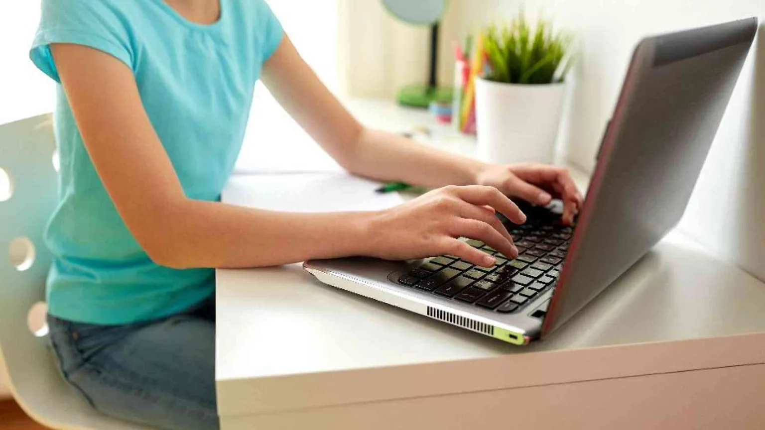 Gli studenti italiani sono molto bravi col computer (e c'entrano i libri)