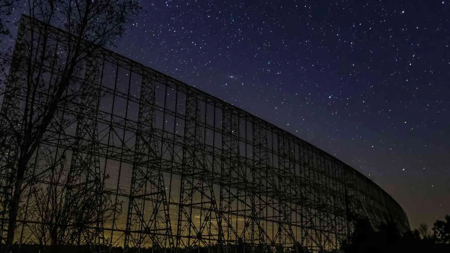 Vita extraterrestre, l'energia oscura aggiorna l'equazione di Drake
